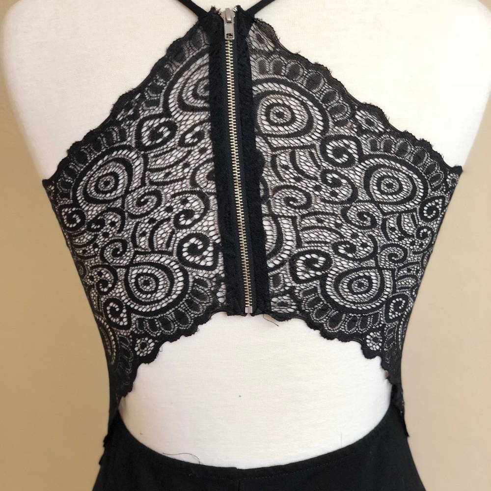 Little black Dress - Picture 3 of 3